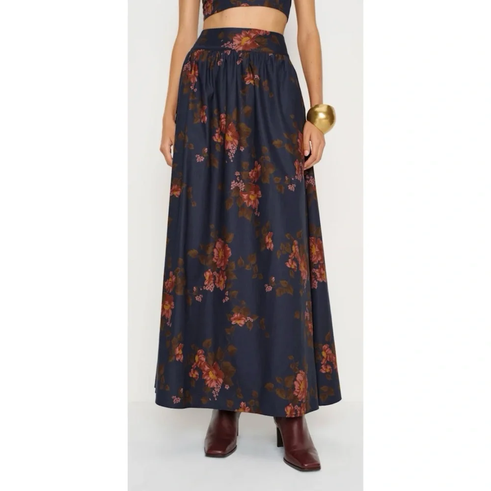 Reformation Amor Two Piece Set - Picture 3 of 16